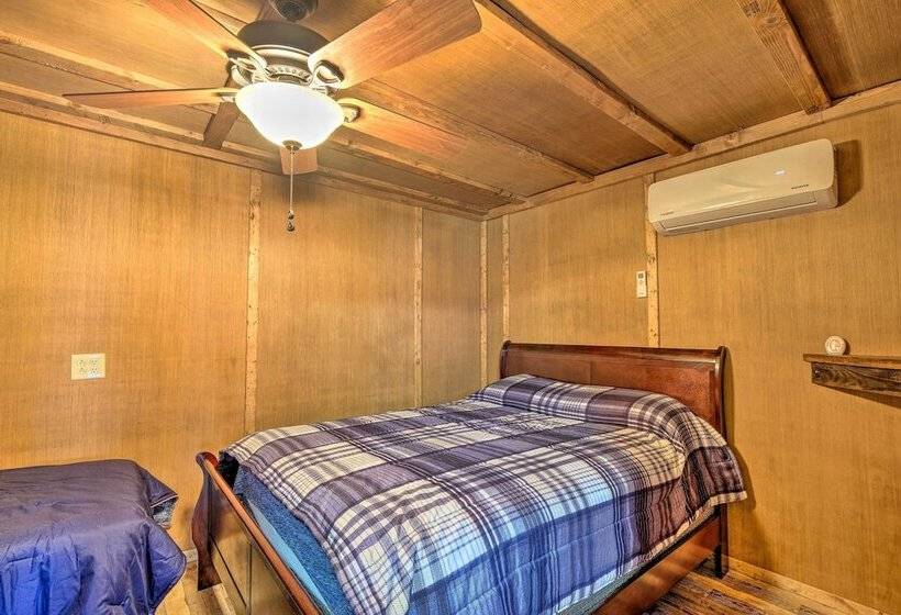 Cozy Cookson Cabin W/ Fire Pit: 1 Mi To Lake!