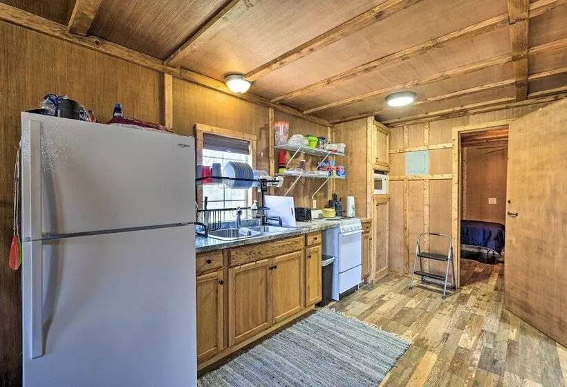 Cozy Cookson Cabin W/ Fire Pit: 1 Mi To Lake!
