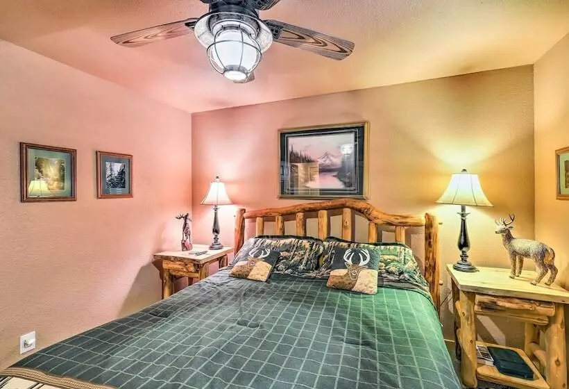 4 Mi To Pine Lake: Hathaway Pines Cabin W/ Deck