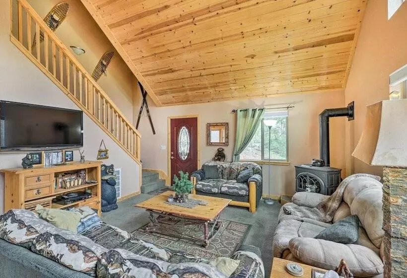 4 Mi To Pine Lake: Hathaway Pines Cabin W/ Deck