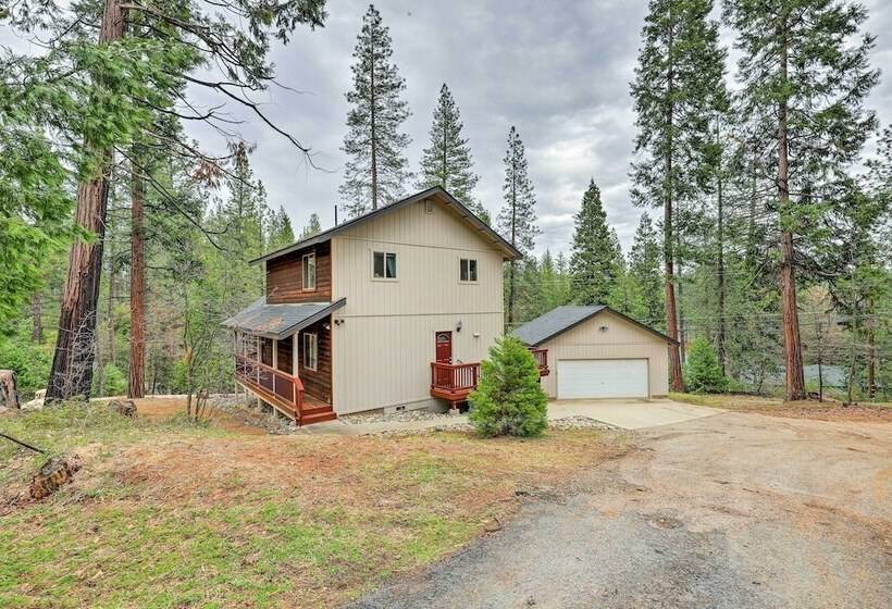 4 Mi To Pine Lake: Hathaway Pines Cabin W/ Deck