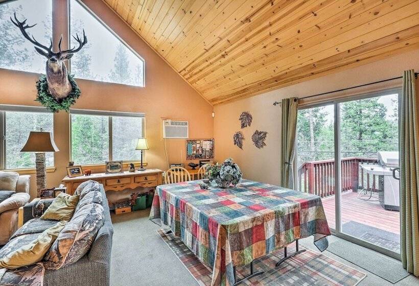 4 Mi To Pine Lake: Hathaway Pines Cabin W/ Deck