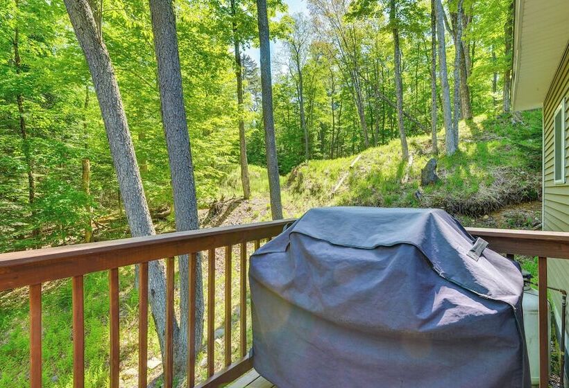 Old Forge Home W/ Hot Tub & Game Room!