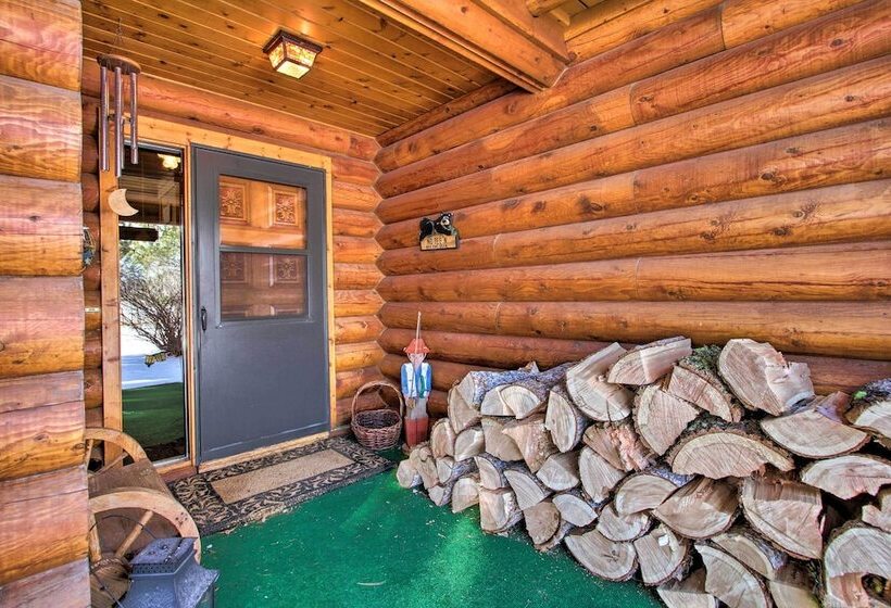 Secluded Dillon Home W/ Private Hot Tub + Deck!