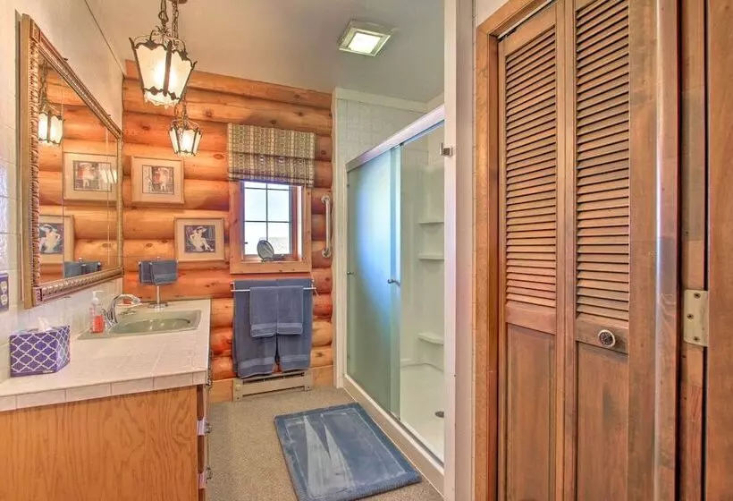 Secluded Dillon Home W/ Private Hot Tub + Deck!