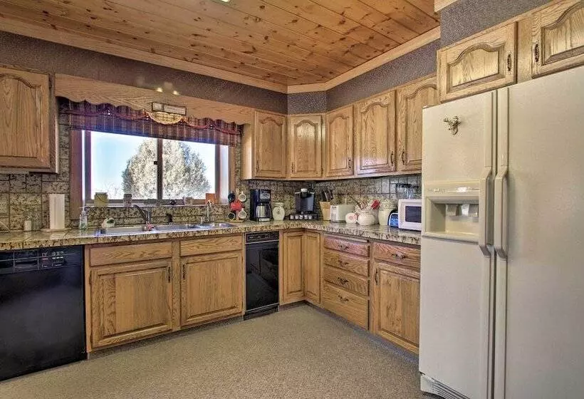 Secluded Dillon Home W/ Private Hot Tub + Deck!