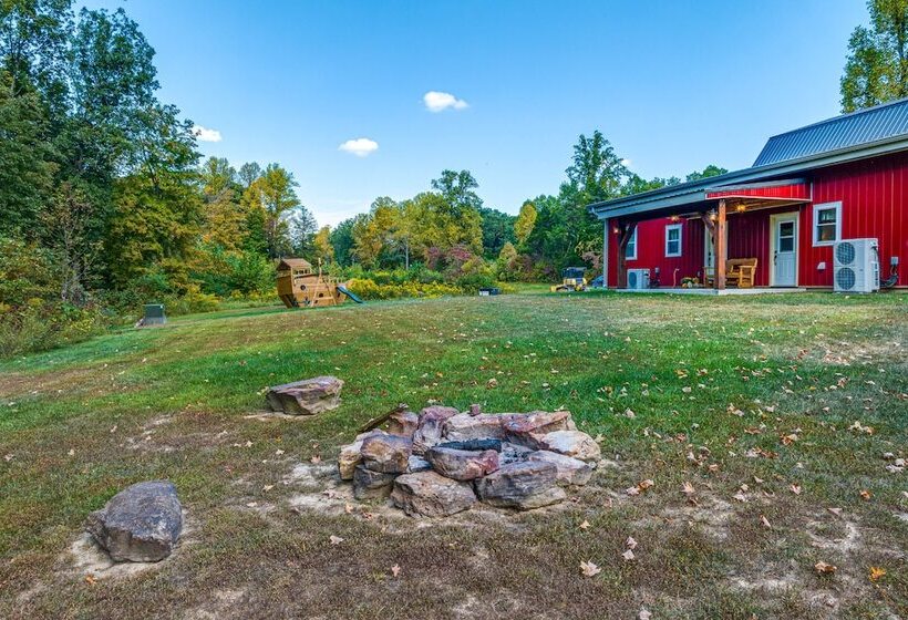 Eagle Crest Lodge Large Group Getaway!