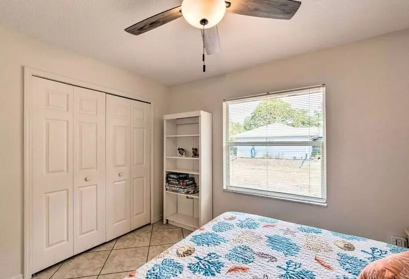 Englewood Escape W/ Pool ~ 6 Mi To Beaches!