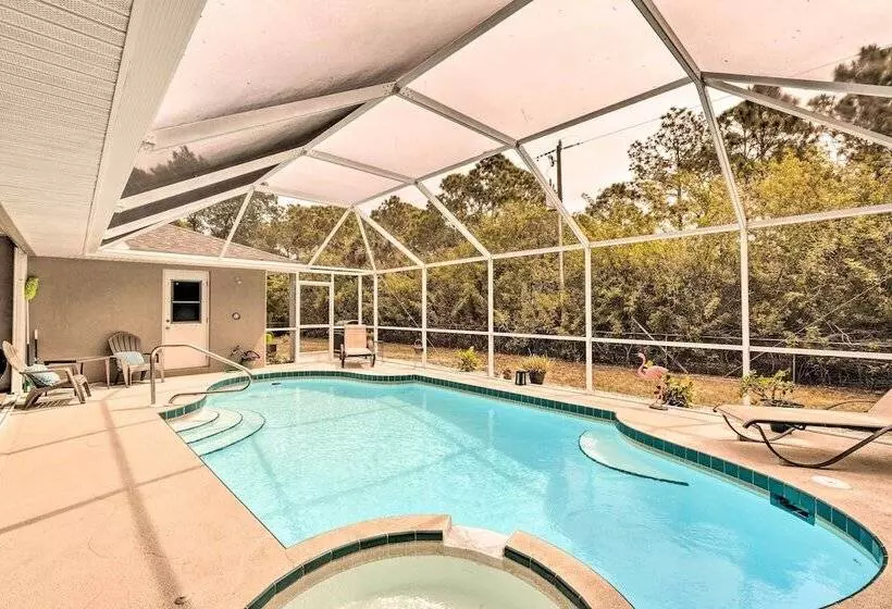 Englewood Escape W/ Pool ~ 6 Mi To Beaches!