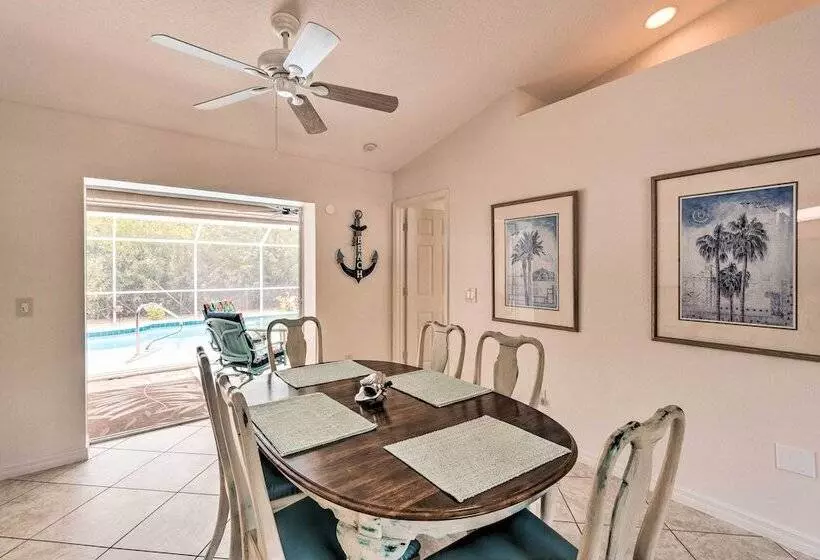 Englewood Escape W/ Pool ~ 6 Mi To Beaches!