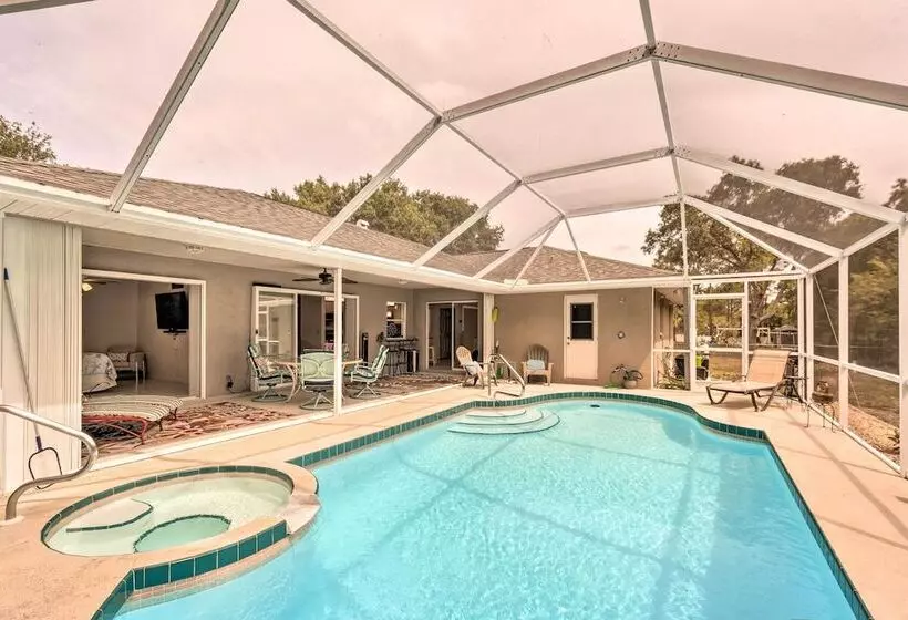 Englewood Escape W/ Pool ~ 6 Mi To Beaches!