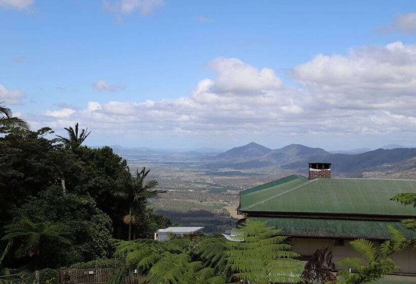 Eungella Cabins