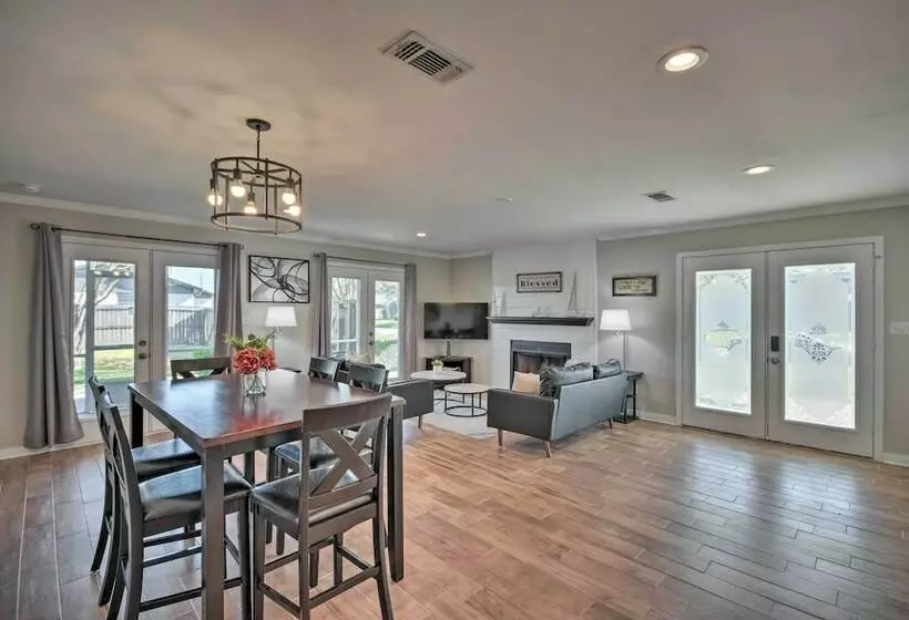 Gulf Breeze Retreat < 4 Mi To Beach Access!