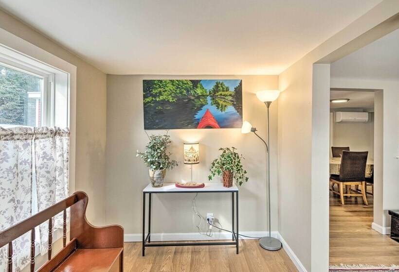 Historic Meredith Home: Walk To Town Center!