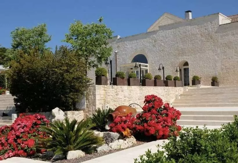 田舎風ホテル Masseria Paretano