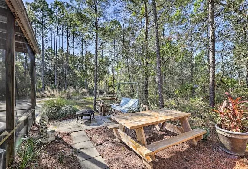 Keaton Beach Escape W/ Hot Tub: 2 Mi To Shore