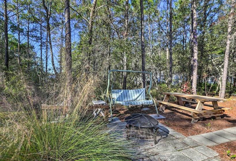 Keaton Beach Escape W/ Hot Tub: 2 Mi To Shore