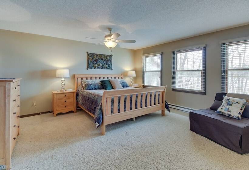 Lakefront Hackensack Cabin W/ Patio & Grill!