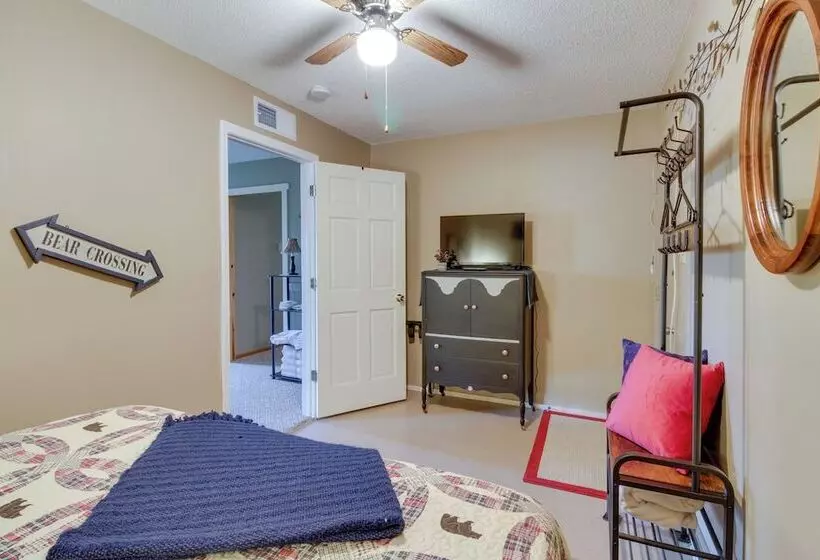 Lakefront Hackensack Cabin W/ Patio & Grill!