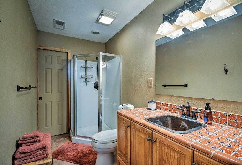 Large Ruidoso Home W/ Stunning Views & Hot Tub!