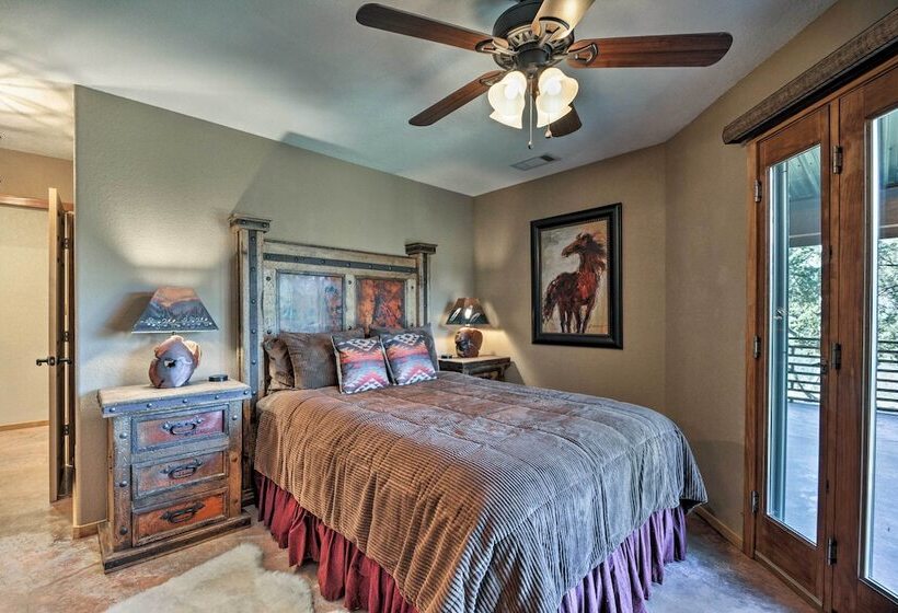 Large Ruidoso Home W/ Stunning Views & Hot Tub!