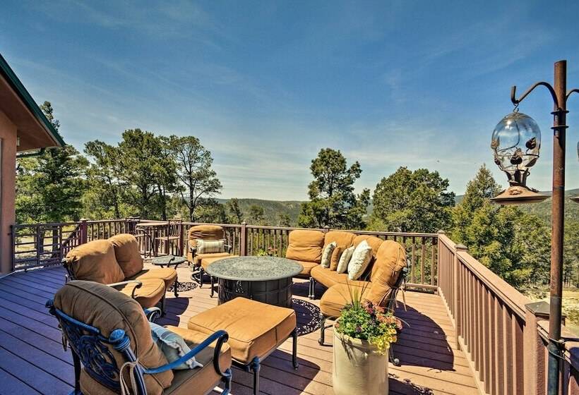Large Ruidoso Home W/ Stunning Views & Hot Tub!