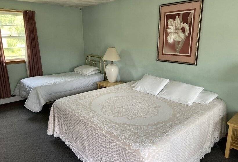 Laurelwood Inn And Steakhouse