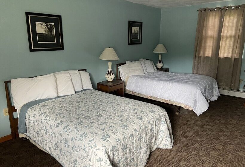 Laurelwood Inn And Steakhouse