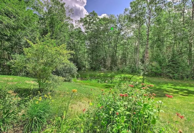 Lovely Waldo Cottage Escape   Pet Friendly!