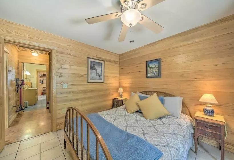 Lovely Waldo Cottage Escape   Pet Friendly!