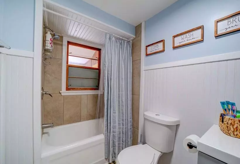 Motelli Whitehall Cottages