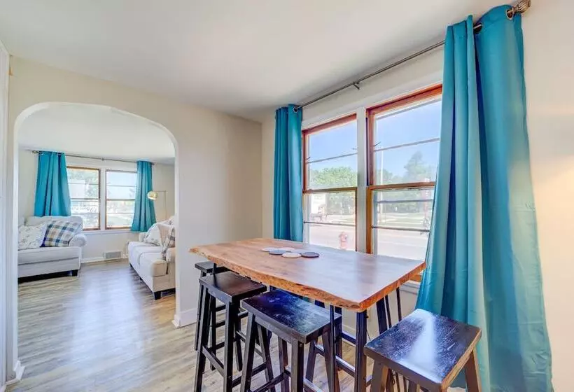 Motelli Whitehall Cottages