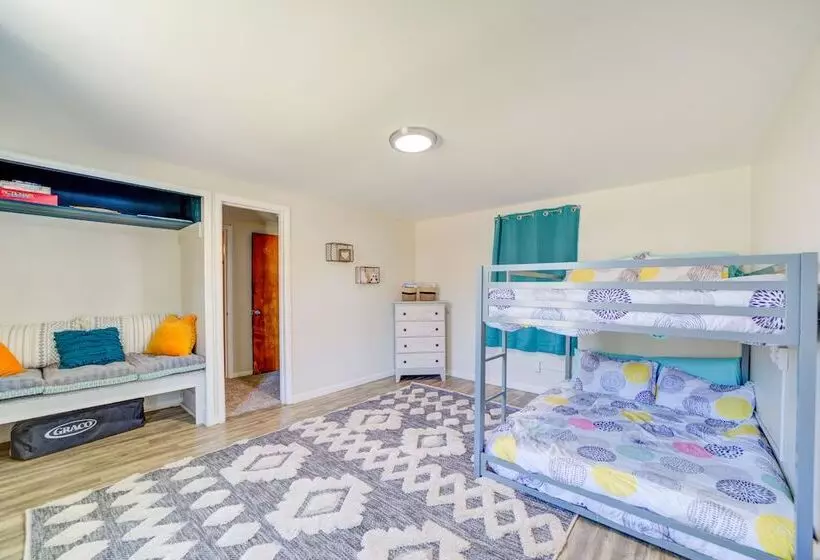 Motelli Whitehall Cottages