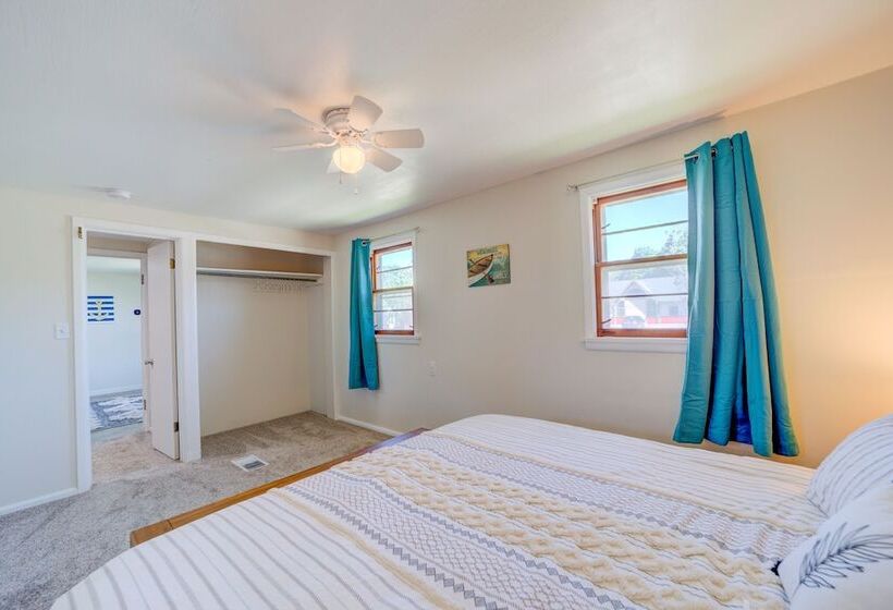 Мотель Whitehall Cottages