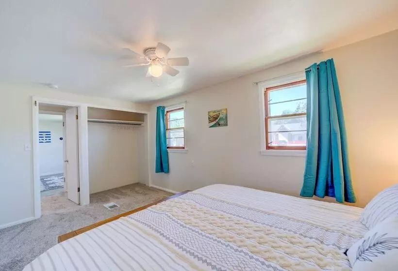 Motelli Whitehall Cottages