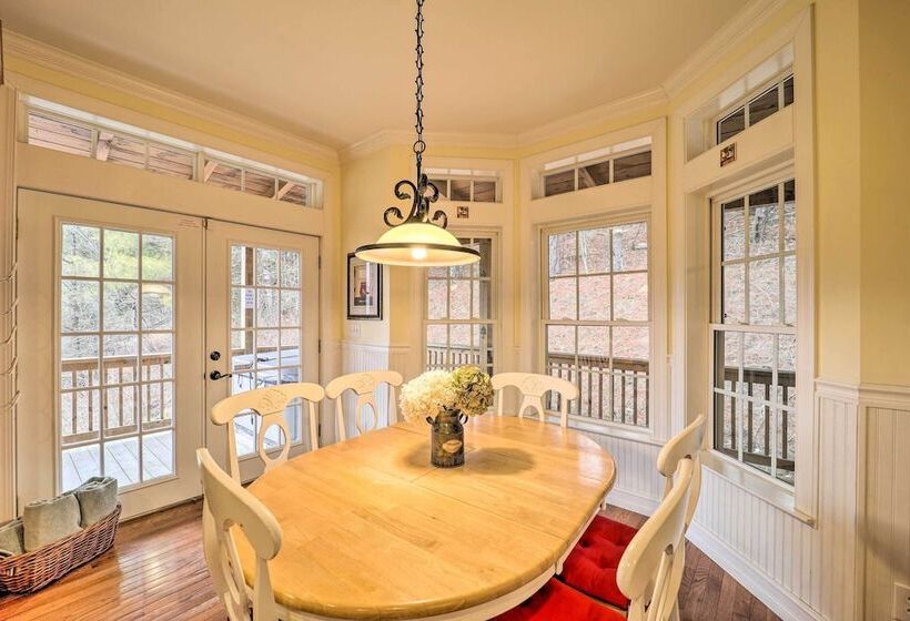 A Mountain Dream  In Vilas: Hike, Ski & Explore!