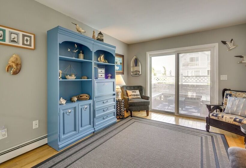 New Jersey Home Deck, Grill & Walkable To Beach!