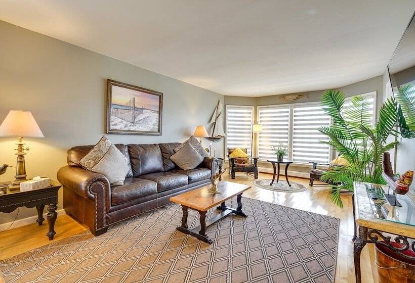 New Jersey Home Deck, Grill & Walkable To Beach!