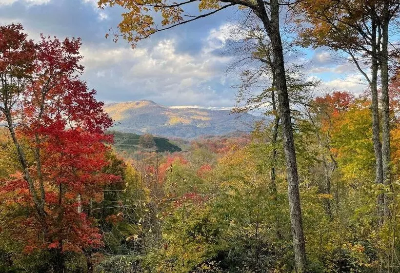 Near Ski Areas: Mtn View Banner Elk Cabin