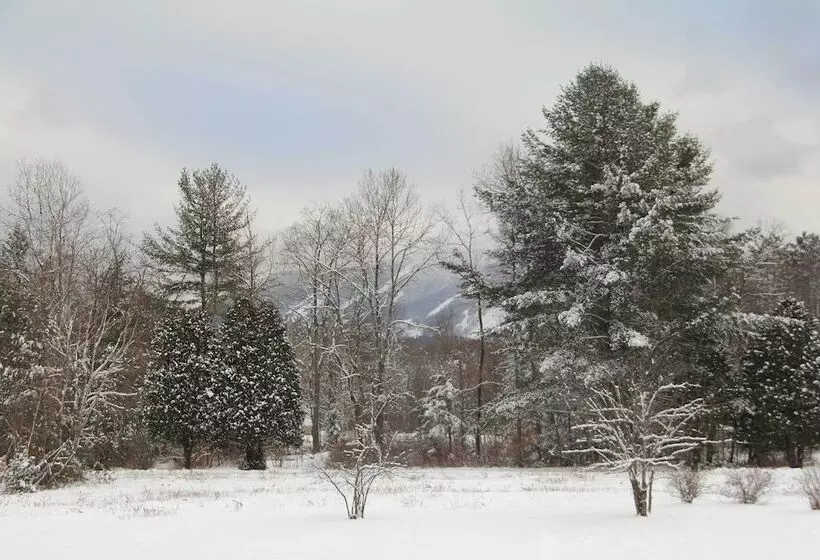 Peaceful & Private Franconia Home By Cannon!