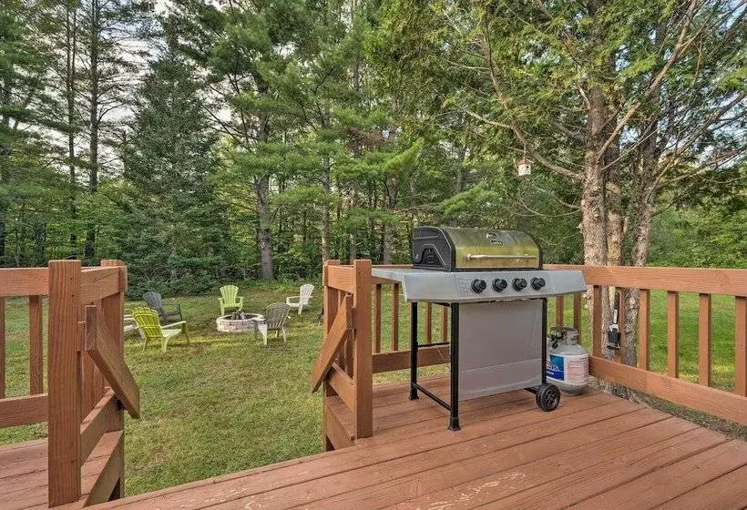 Peaceful & Private Franconia Home By Cannon!