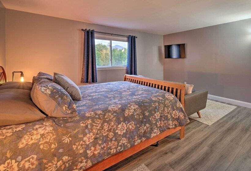 Peaceful & Private Franconia Home By Cannon!