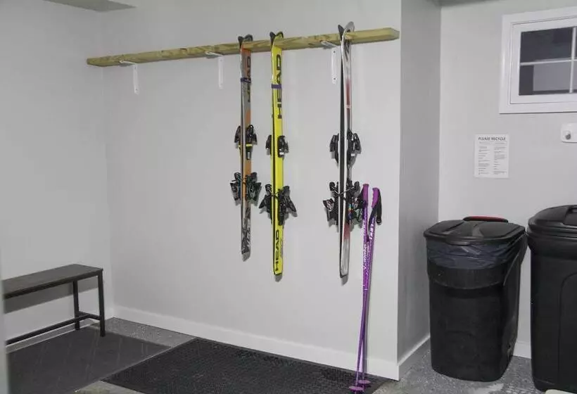 Peaceful & Private Franconia Home By Cannon!