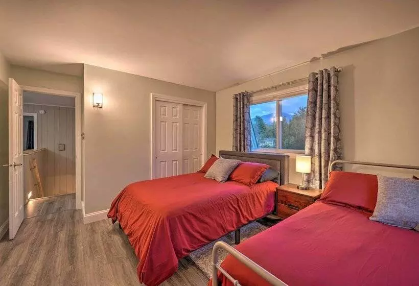 Peaceful & Private Franconia Home By Cannon!