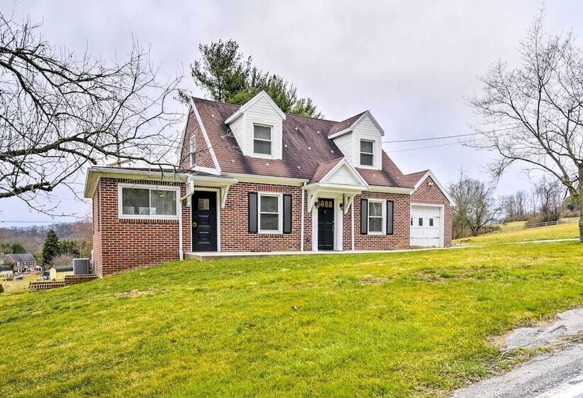 Pennsylvania Vacation Rental: Close To Hiking