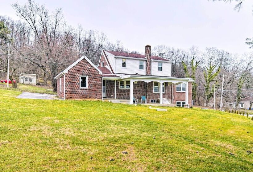 Pennsylvania Vacation Rental: Close To Hiking