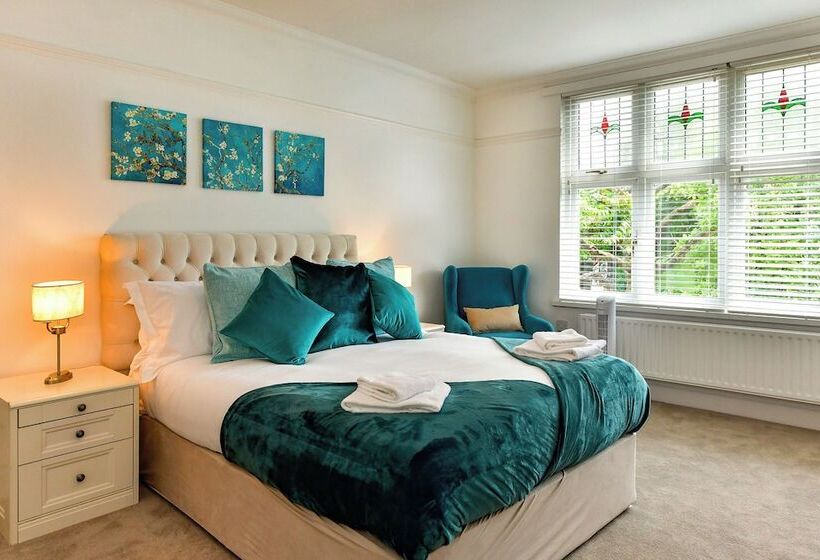 膳宿费 Just Stay Wales Highmead House