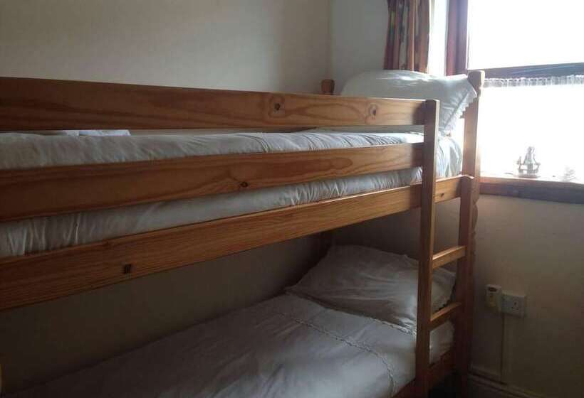 Relax In Sunset View Cottage On Cwmiar Farm