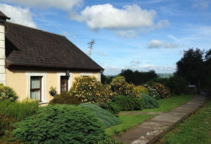 Relax In Sunset View Cottage On Cwmiar Farm