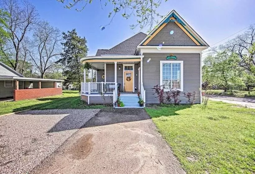 Renovated  Carnegie Cottage    Walk To Dtwn!